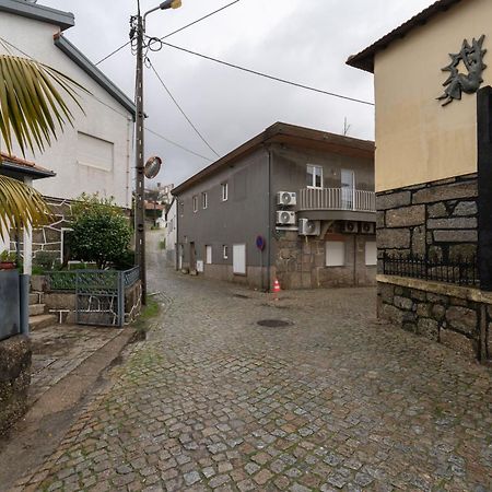 Casa Da Petisqueira 61 - Paredes-Oporto Rebordosa ภายนอก รูปภาพ